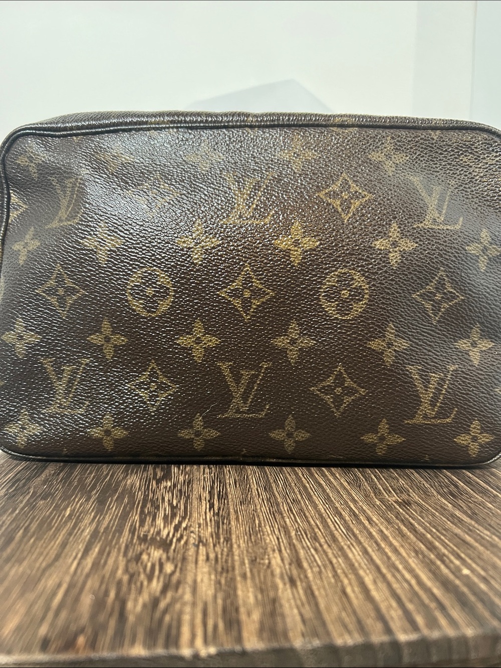 Louis Vuitton Monogram Trousse Toilette 23